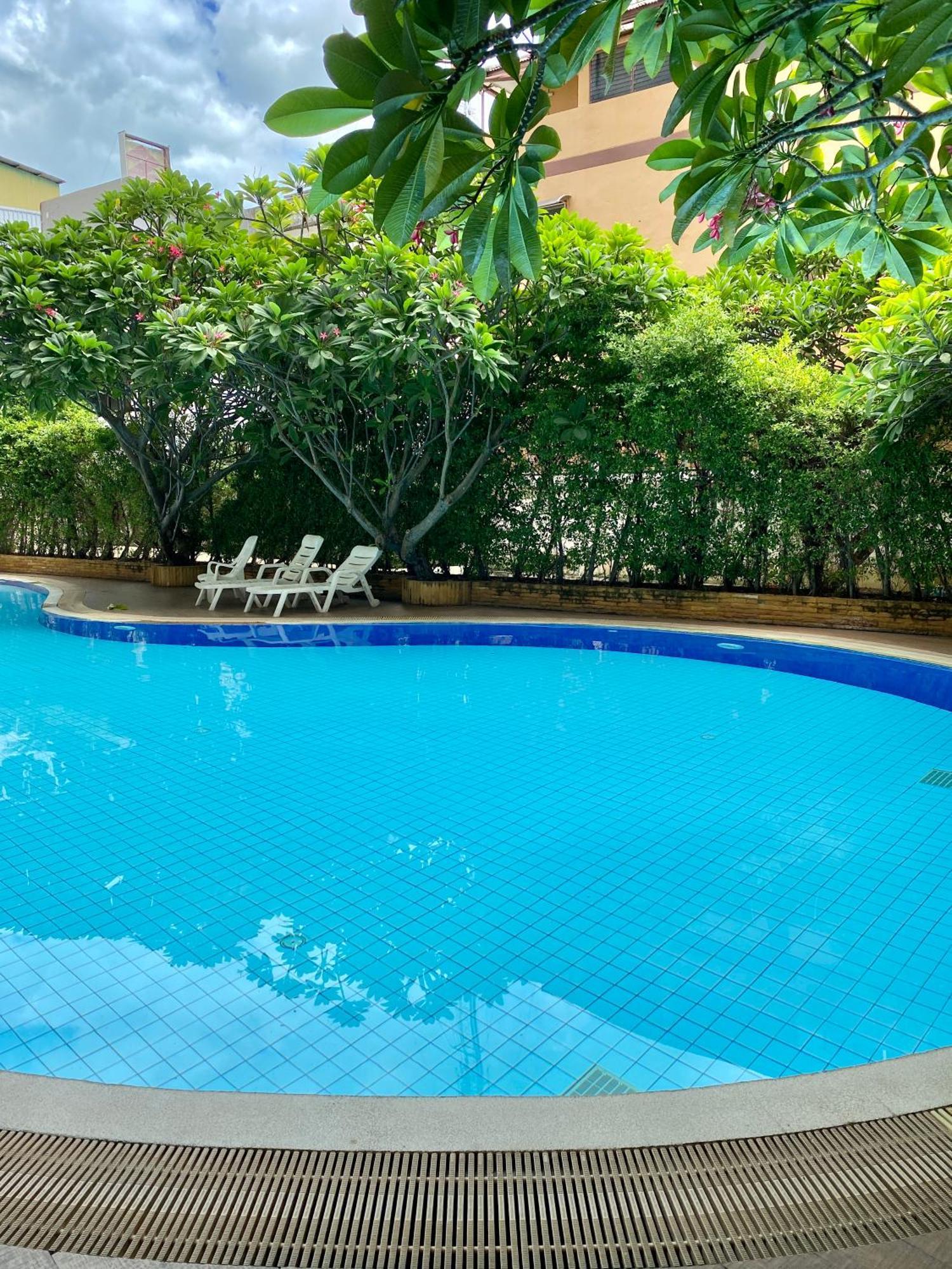 Baan Klang Condo Hotel هوا هين المظهر الخارجي الصورة