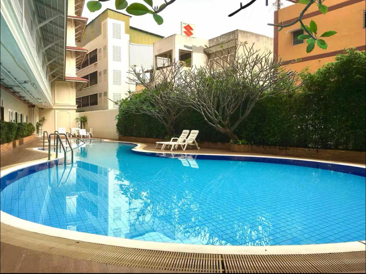 Baan Klang Condo Hotel هوا هين المظهر الخارجي الصورة