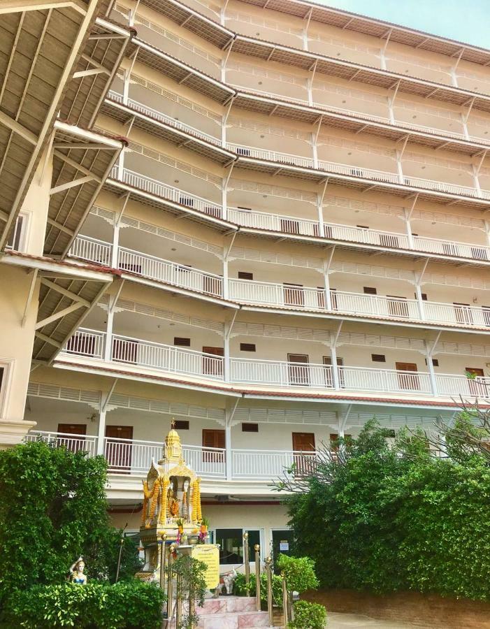 Baan Klang Condo Hotel هوا هين المظهر الخارجي الصورة